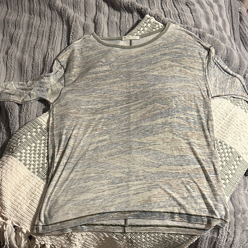 Women’s Free People long sleeve